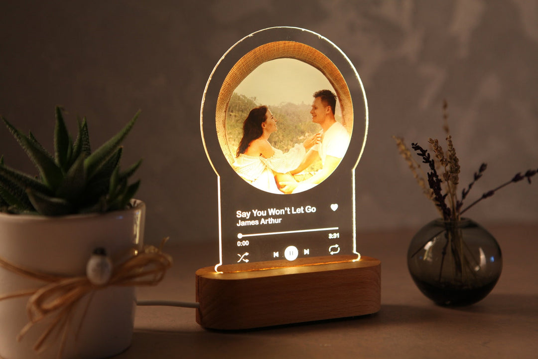 Personalized Night Light with Your Photo (UV)